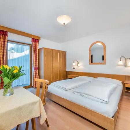 Garni La Grambla Hotel Sëlva Buitenkant foto