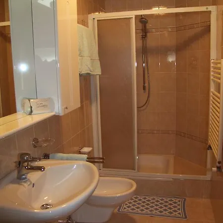 Garni La Grambla Hotel Sëlva Buitenkant foto